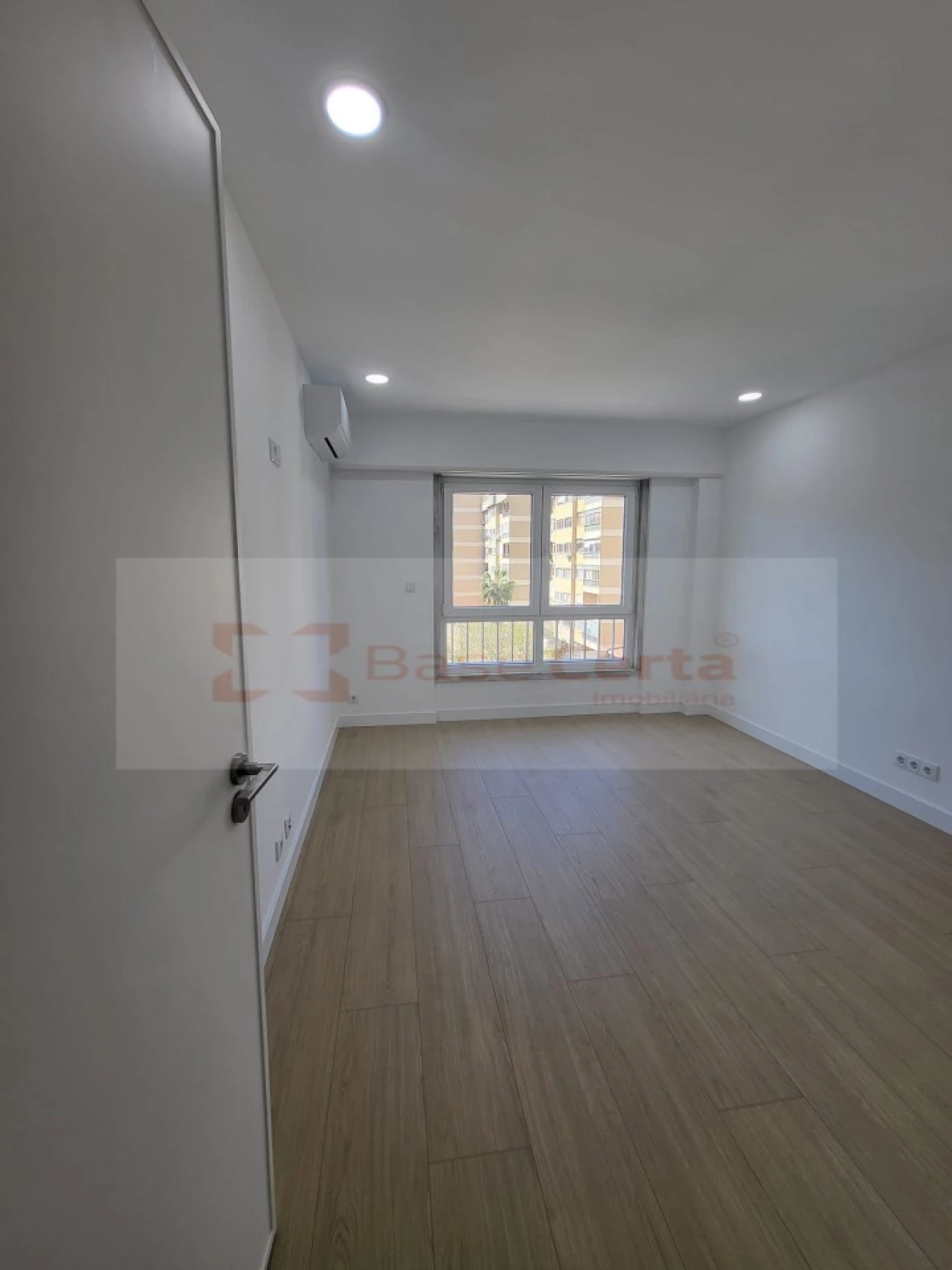 Apartamento T4 para Venda em Lumiar Foto 28