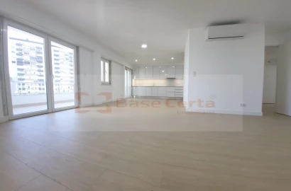 Apartamento T4 para Venda em Lumiar