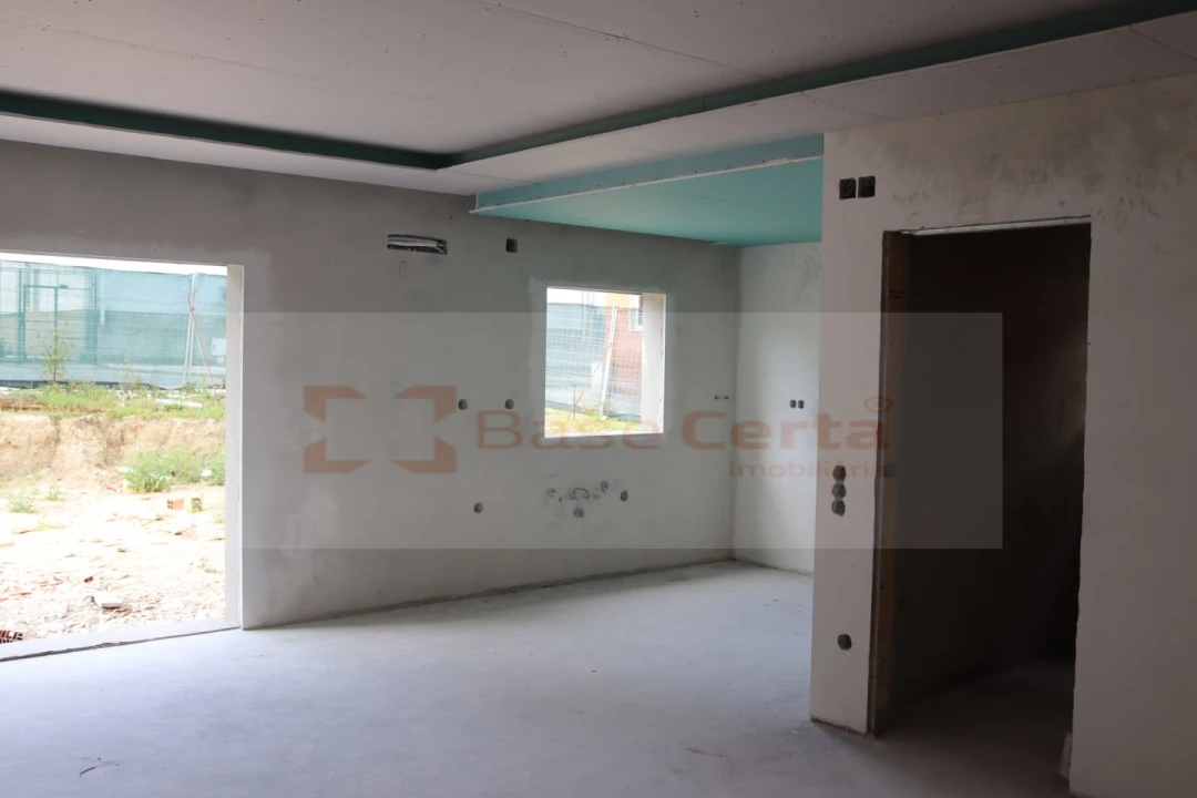 Apartamento T2 para Venda em Azambuja Foto 17