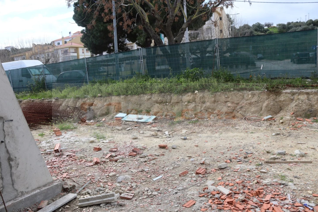 Apartamento T2 para Venda em Azambuja Foto 22