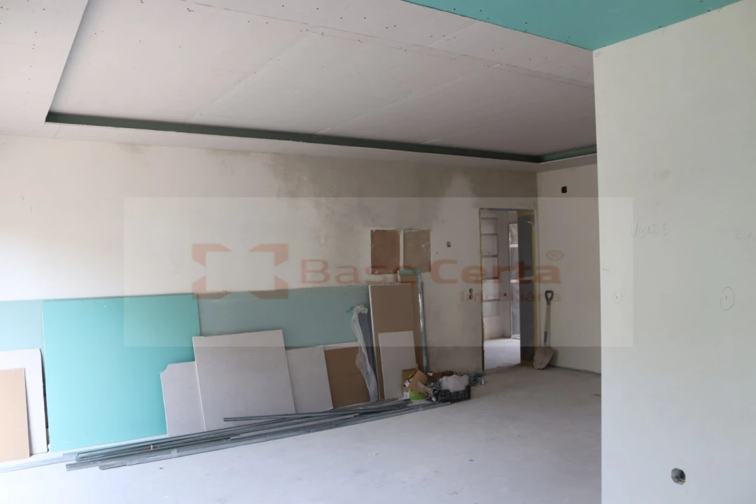 Apartamento T2 para Venda em Azambuja Foto 29