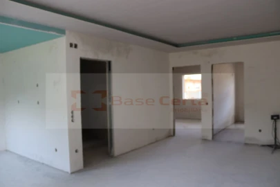 Apartamento T2 para Venda em Azambuja