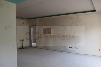 Apartamento T2 para Venda em Azambuja