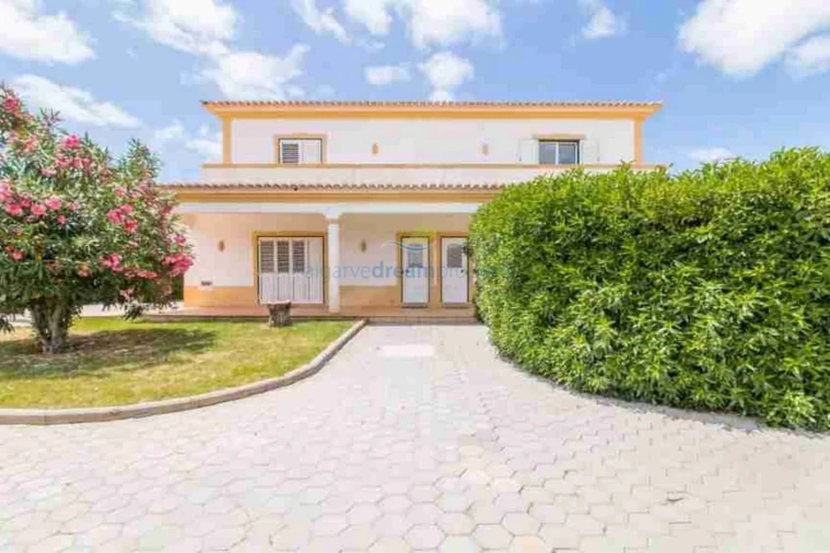 Moradia T4 para Venda em Porches Foto 20
