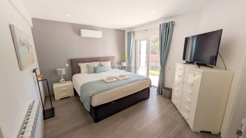 Moradia T3 para Venda em Albufeira e Olhos de Água