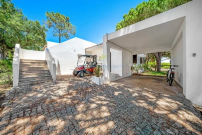 Moradia T3 para Venda em Albufeira e Olhos de Água