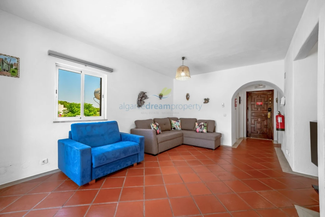 Apartamento T1 para Venda em Albufeira e Olhos de Água Foto 3