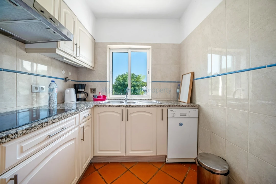 Apartamento T1 para Venda em Albufeira e Olhos de Água Foto 15