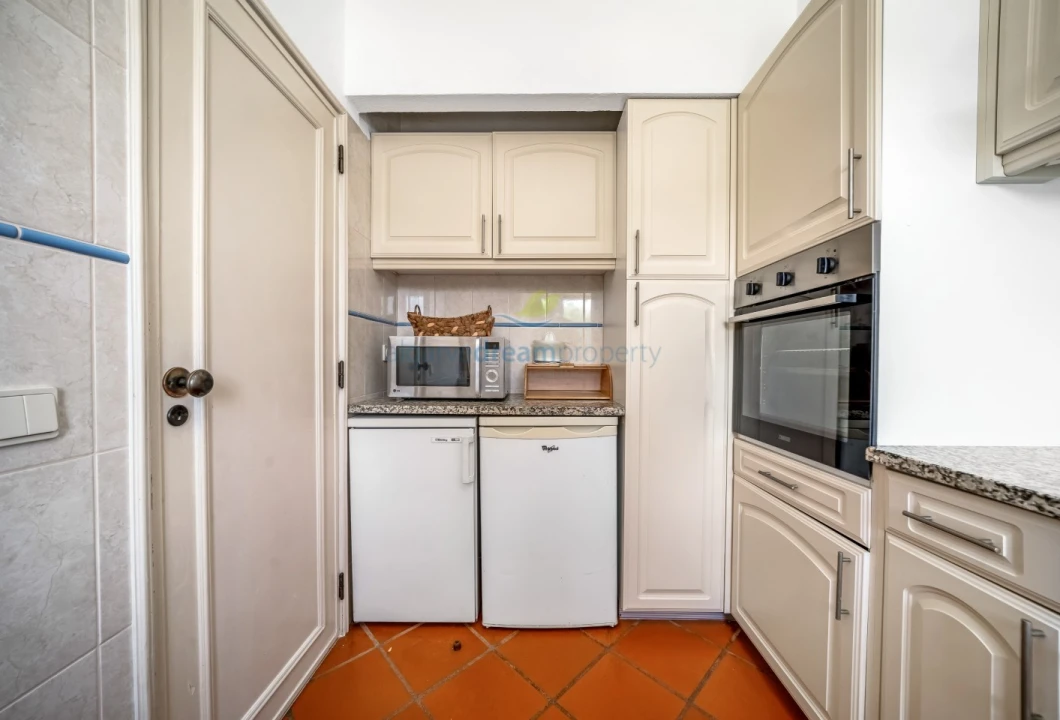Apartamento T1 para Venda em Albufeira e Olhos de Água Foto 16