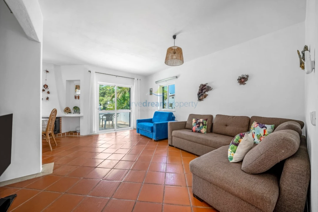 Apartamento T1 para Venda em Albufeira e Olhos de Água Foto 6