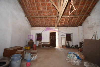 Moradia T2 para Venda em Brogueira, Parceiros de Igreja e Alcorochel