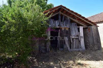 Moradia T2 para Venda em Brogueira, Parceiros de Igreja e Alcorochel