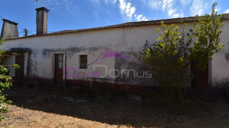 Moradia T2 para Venda em Brogueira, Parceiros de Igreja e Alcorochel