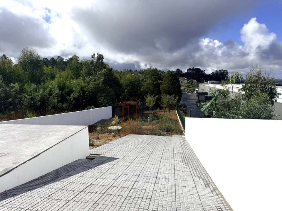 Moradia T3 para Venda em Grijó e Sermonde Foto 5
