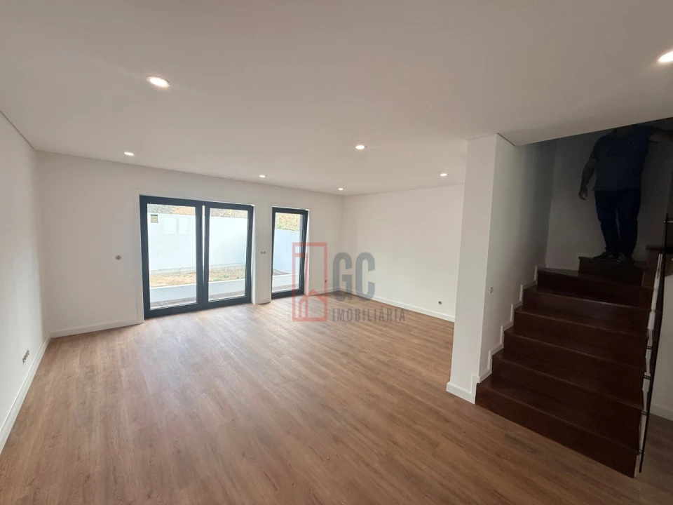 Moradia T3 para Venda em Grijó e Sermonde Foto 20