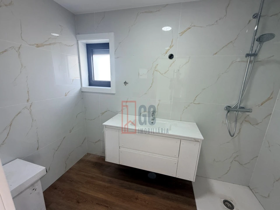 Moradia T3 para Venda em Grijó e Sermonde Foto 34