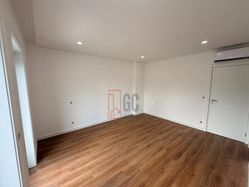Moradia T3 para Venda em Grijó e Sermonde Foto 29
