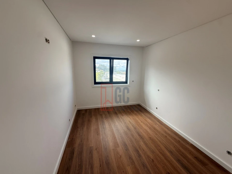 Moradia T3 para Venda em Grijó e Sermonde Foto 38