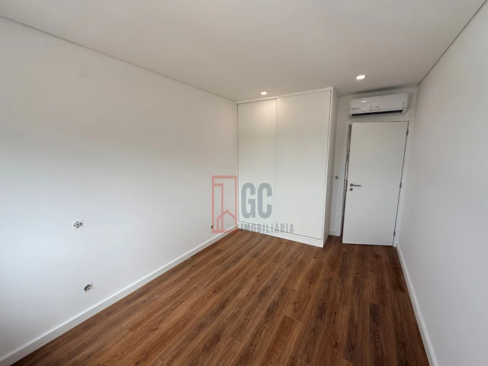 Moradia T3 para Venda em Grijó e Sermonde Foto 40