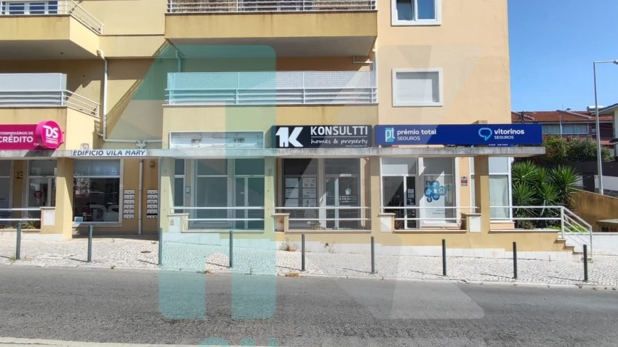 Loja para Venda em Carcavelos e Parede