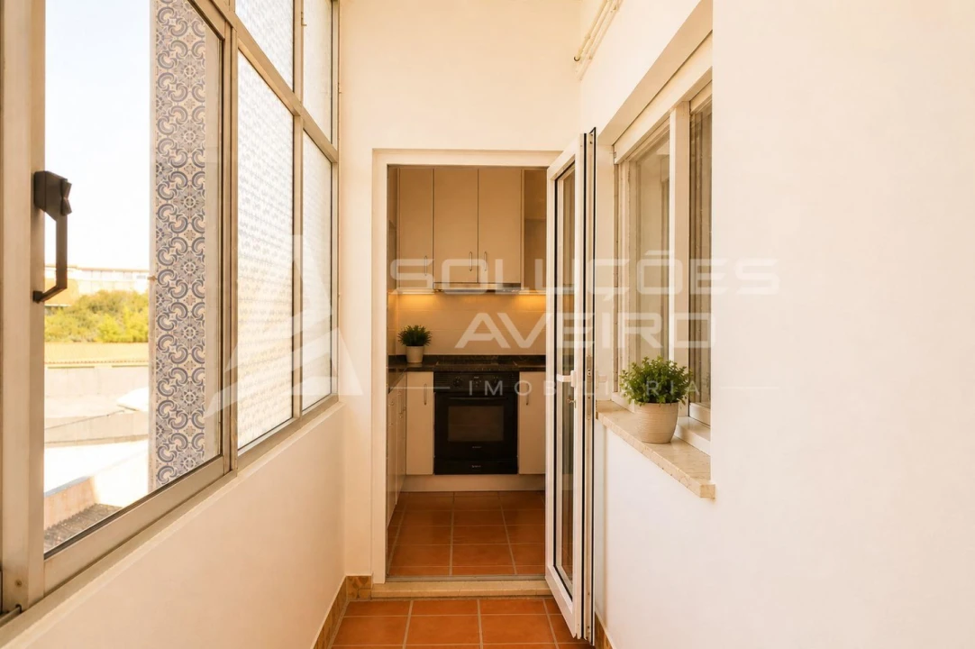 Apartamento T3 para Venda em Glória e Vera Cruz Foto 3