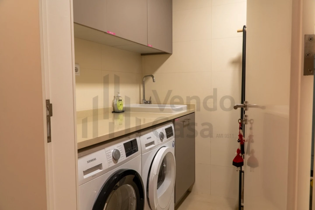 Moradia T5 para Venda em Palmeira Foto 63