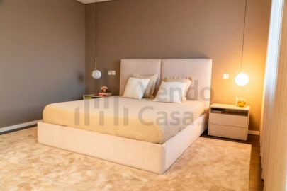 Moradia T5 para Venda em Palmeira
