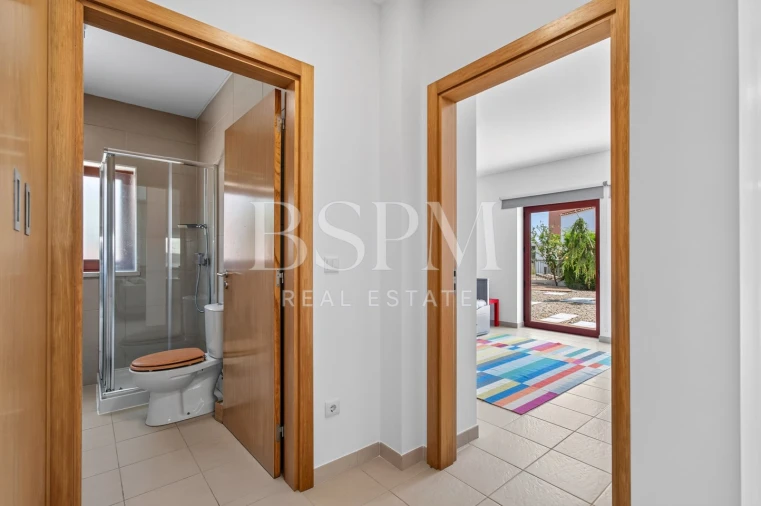 Moradia T3 para Venda em Vau Foto 27