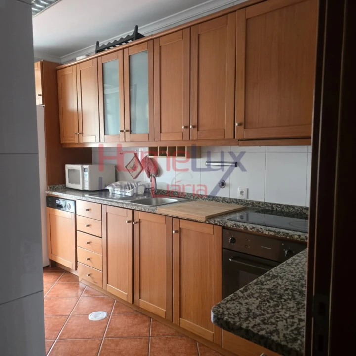 Apartamento T2 para Venda em Gandra Foto 4