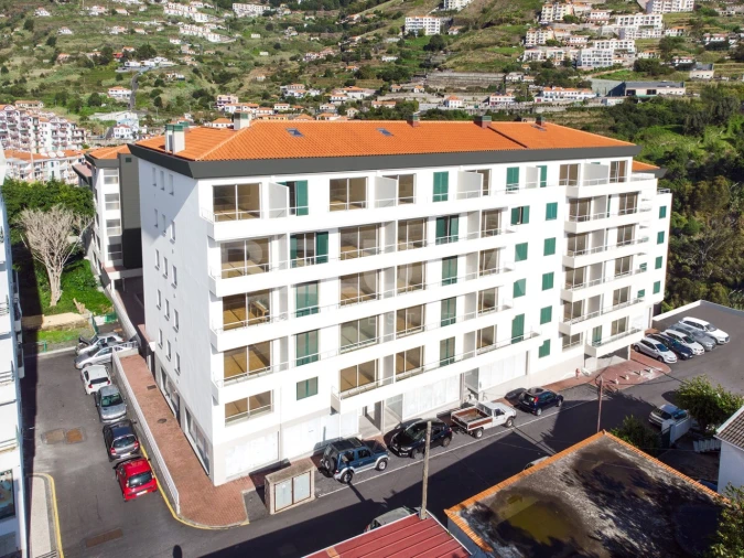 Loja para Venda em Caniço Foto 3