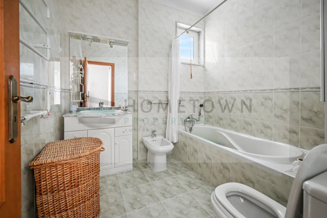 Apartamento T4 para Venda em Tavira (Santa Maria e Santiago) Foto 25