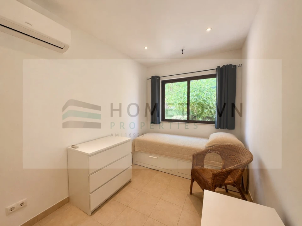Apartamento T2 para Venda em Quarteira Foto 22