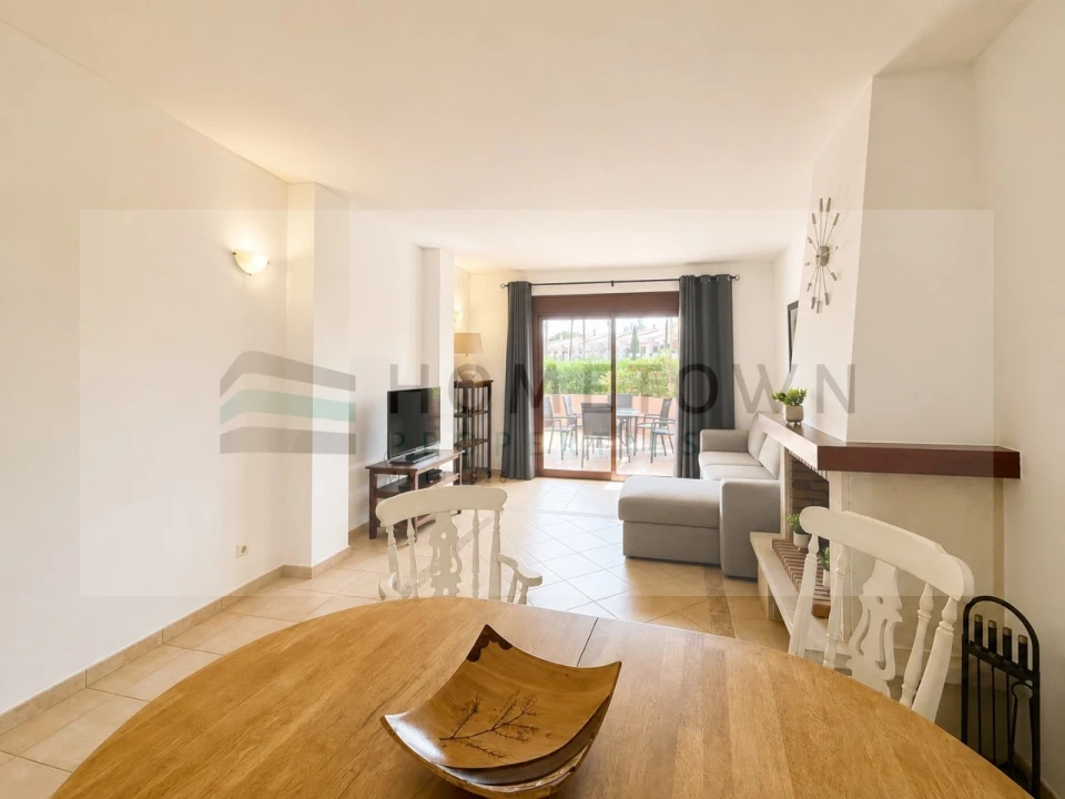 Apartamento T2 para Venda em Quarteira Foto 9