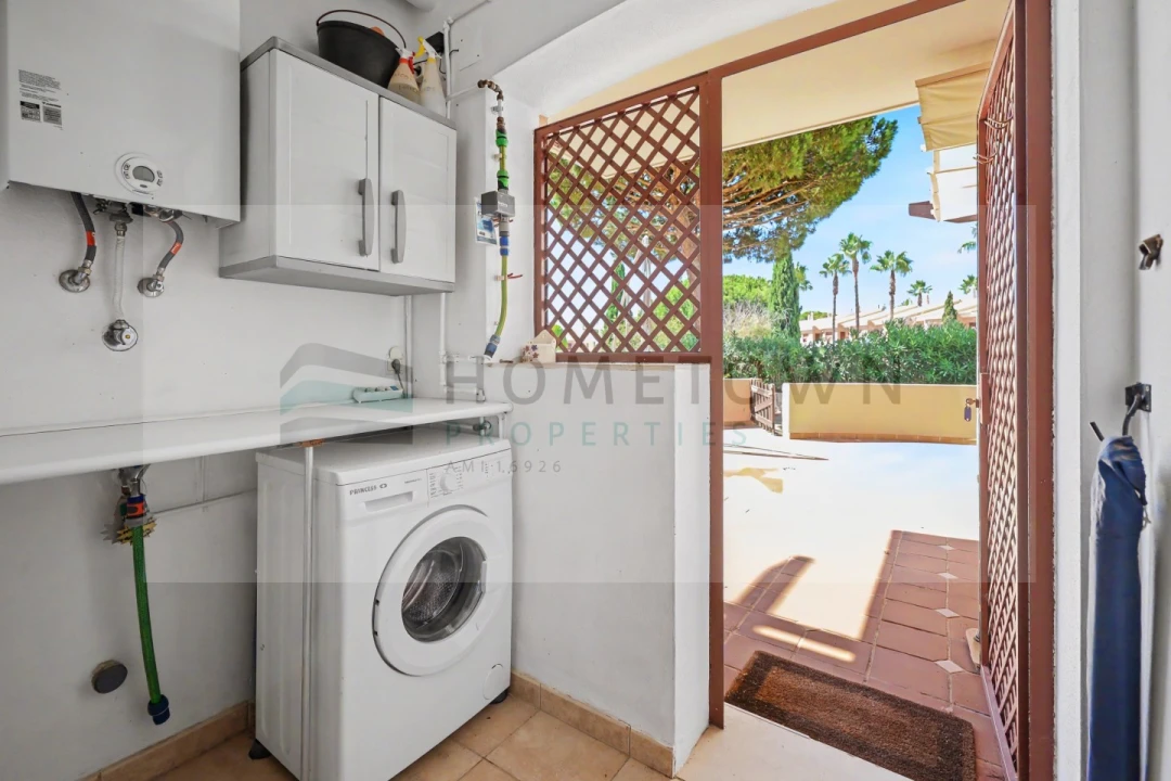 Apartamento T2 para Venda em Quarteira Foto 12