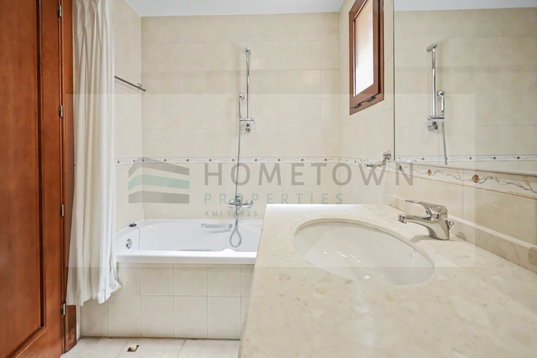 Apartamento T2 para Venda em Quarteira Foto 20