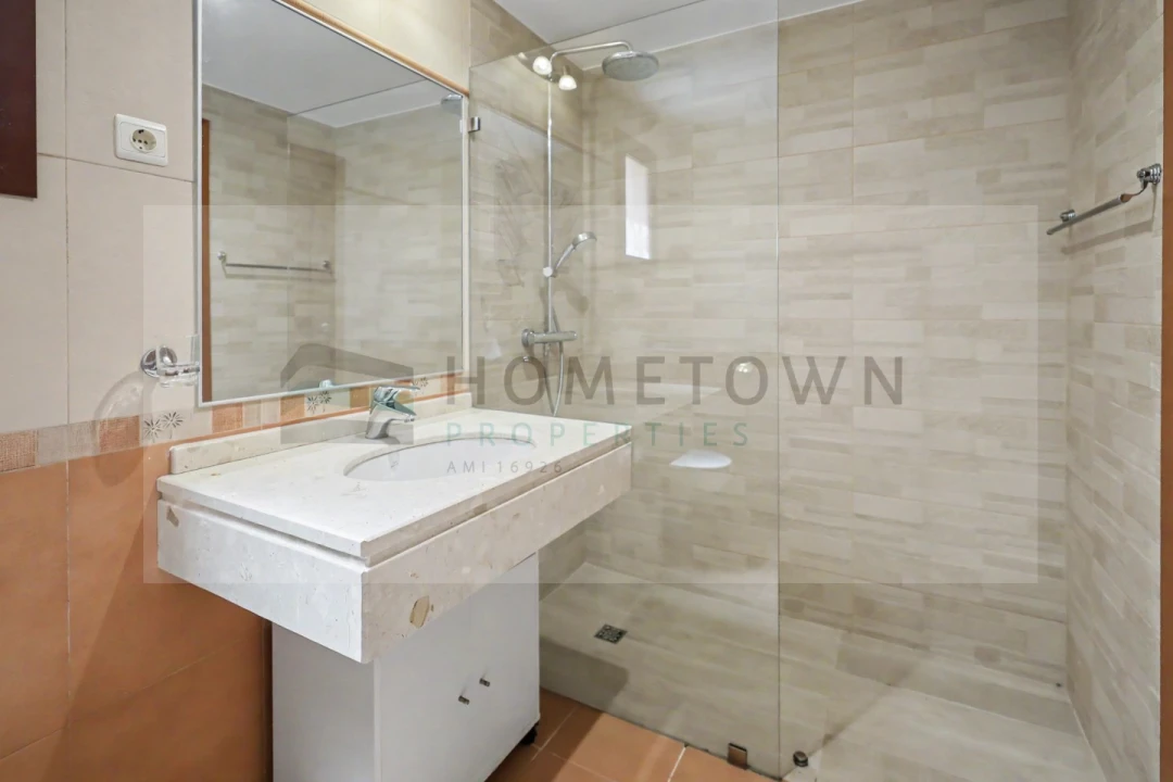 Apartamento T2 para Venda em Quarteira Foto 25
