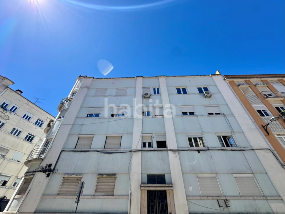 Apartamento T2 para Arrendamento em Arroios Foto 2