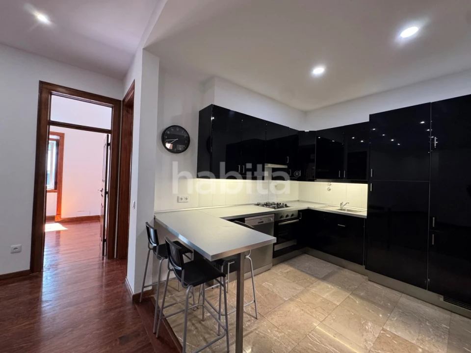 Apartamento T2 para Arrendamento em Arroios Foto 5