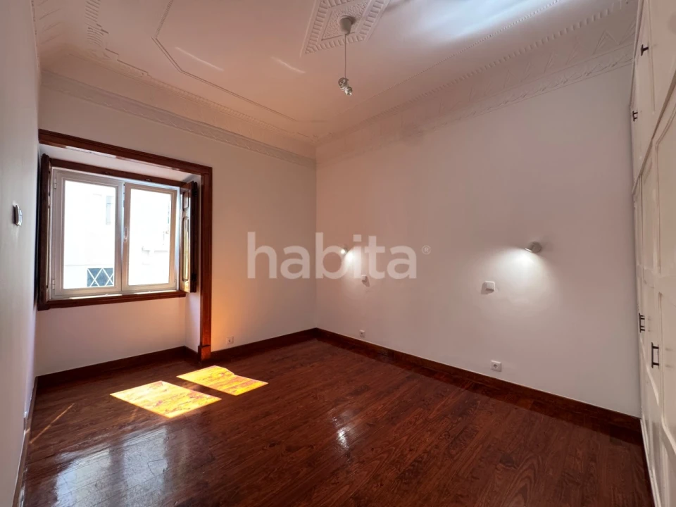 Apartamento T2 para Arrendamento em Arroios Foto 14