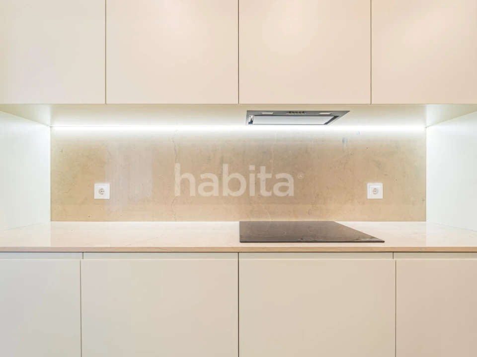 Apartamento T3 para Venda em Cedofeita, Santo Ildefonso, Sé, Miragaia, São Nicolau e Vitória Foto 9