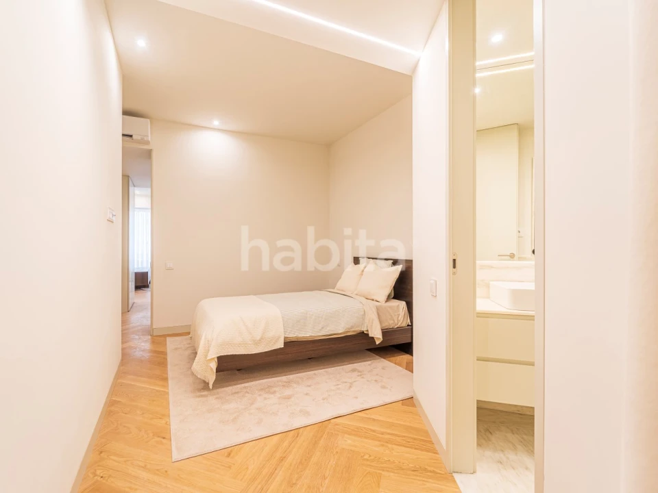 Apartamento T3 para Venda em Cedofeita, Santo Ildefonso, Sé, Miragaia, São Nicolau e Vitória Foto 24