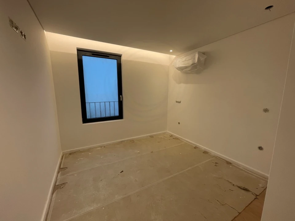 Apartamento T2 para Venda em Mafamude e Vilar do Paraíso Foto 3