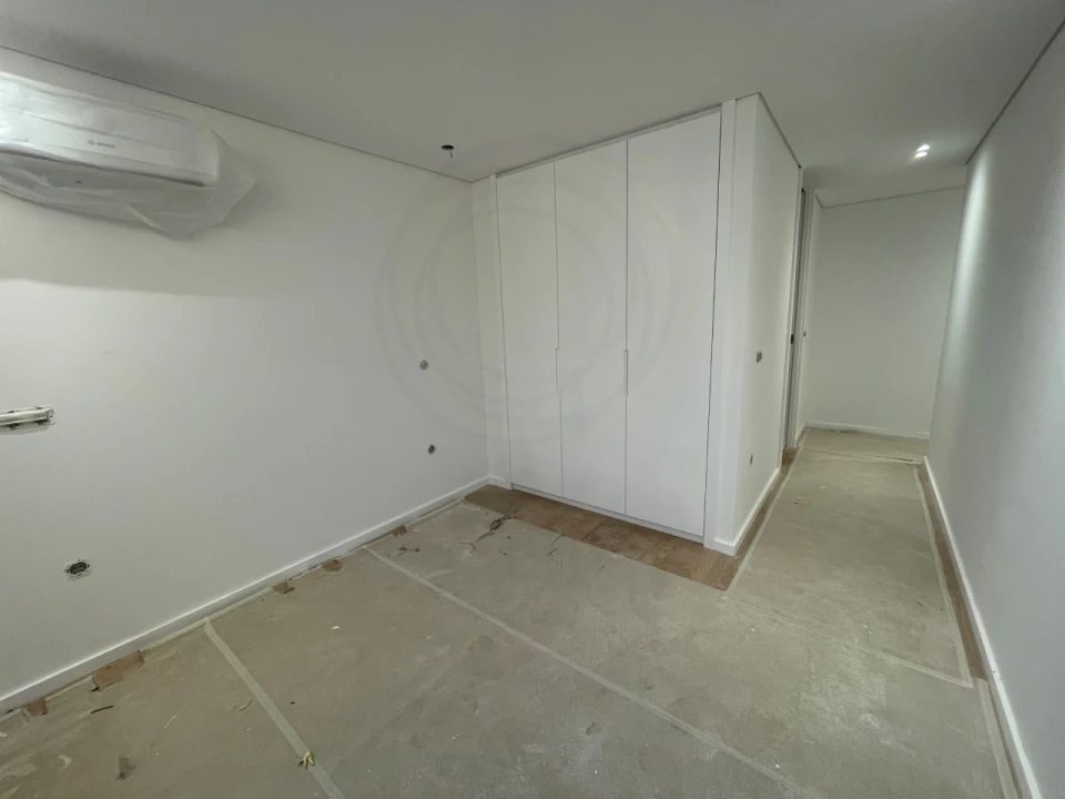 Apartamento T2 para Venda em Mafamude e Vilar do Paraíso Foto 5