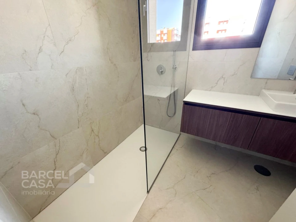Apartamento T2 para Venda em Barcelos, V.Boa, V.Frescainha Foto 6
