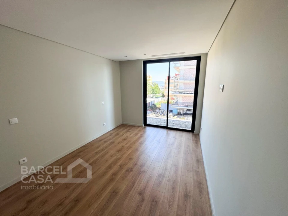 Apartamento T2 para Venda em Barcelos, V.Boa, V.Frescainha Foto 11