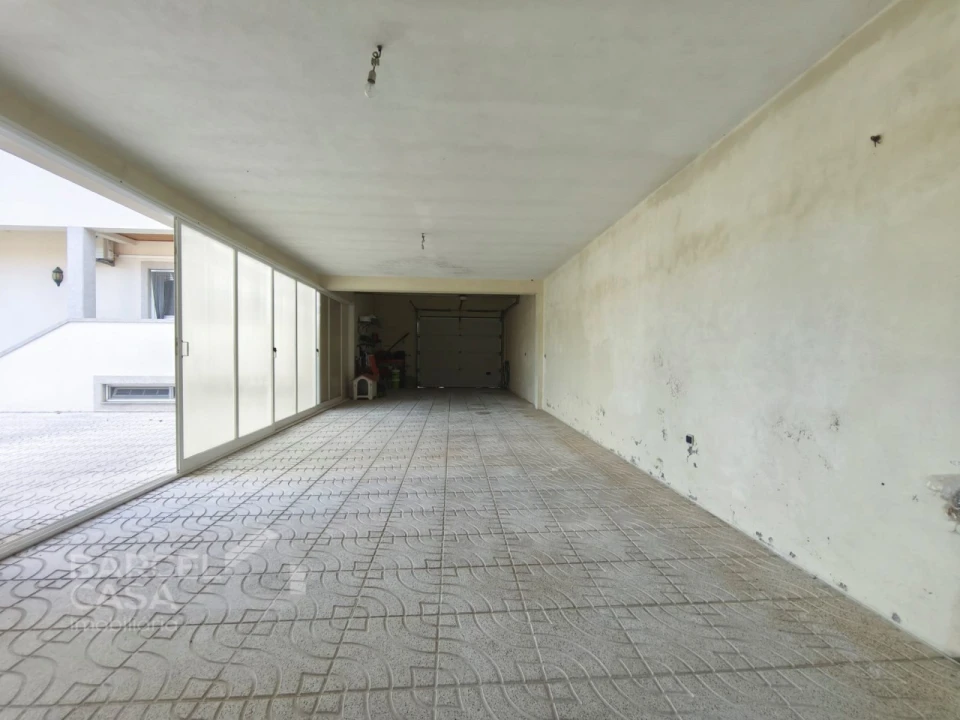 Moradia T4 para Venda em Balugães Foto 35