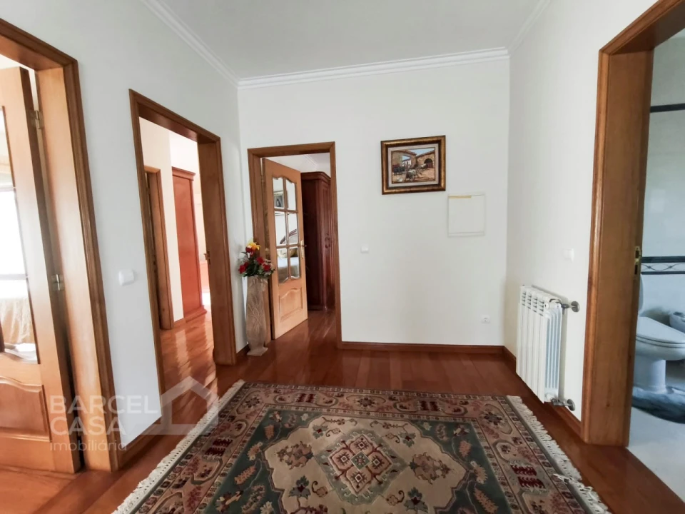 Moradia T4 para Venda em Balugães Foto 15