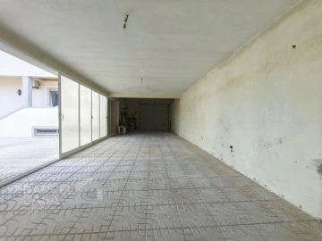 Moradia T4 para Venda em Balugães