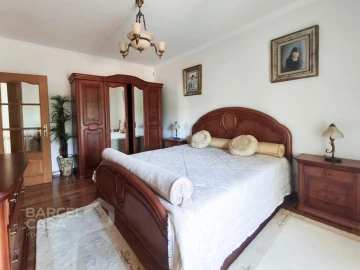 Moradia T4 para Venda em Balugães