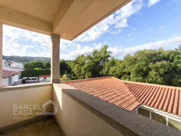 Moradia T4 para Venda em Balugães